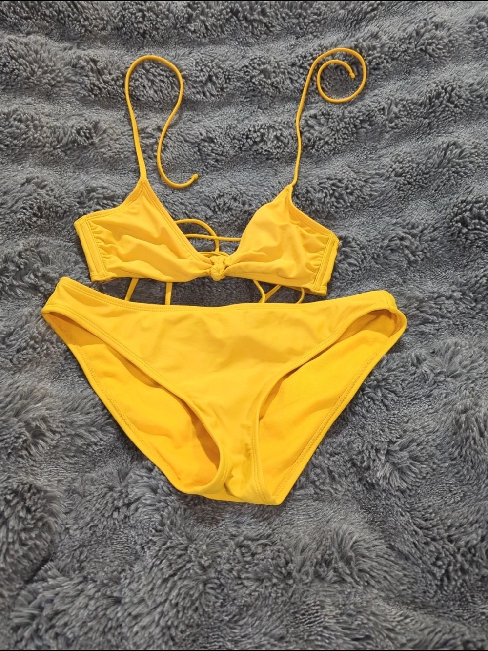 Xhilaration Yellow Strappy Knot Bikini Women's Size L